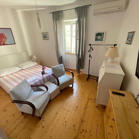 Apartments And Rooms Ille Šibenik Eksteriør billede