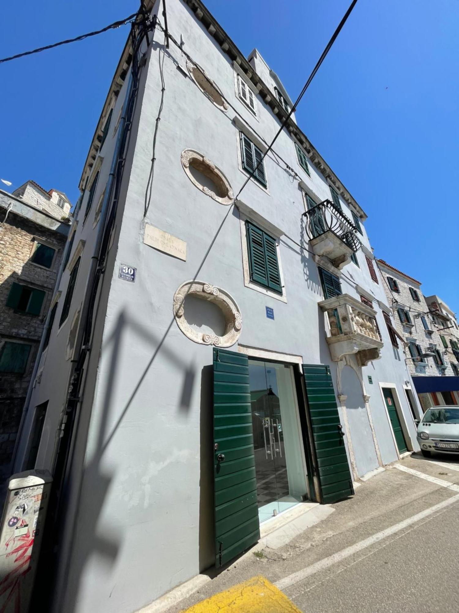 Apartments And Rooms Ille Šibenik Eksteriør billede