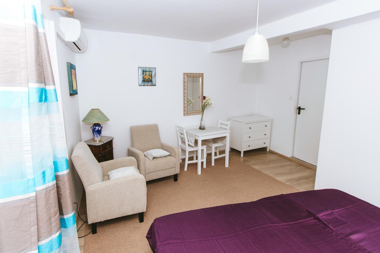 Apartments And Rooms Ille Šibenik Eksteriør billede